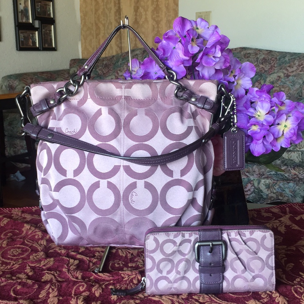 COACH BROOKE SIGNATURE OP & WALLET